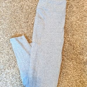 Light gray leggings size small